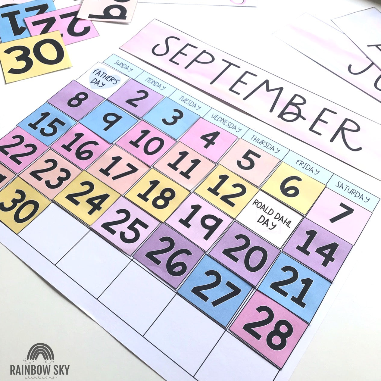 Daily & Monthly Calendar Display (Pastel Theme)